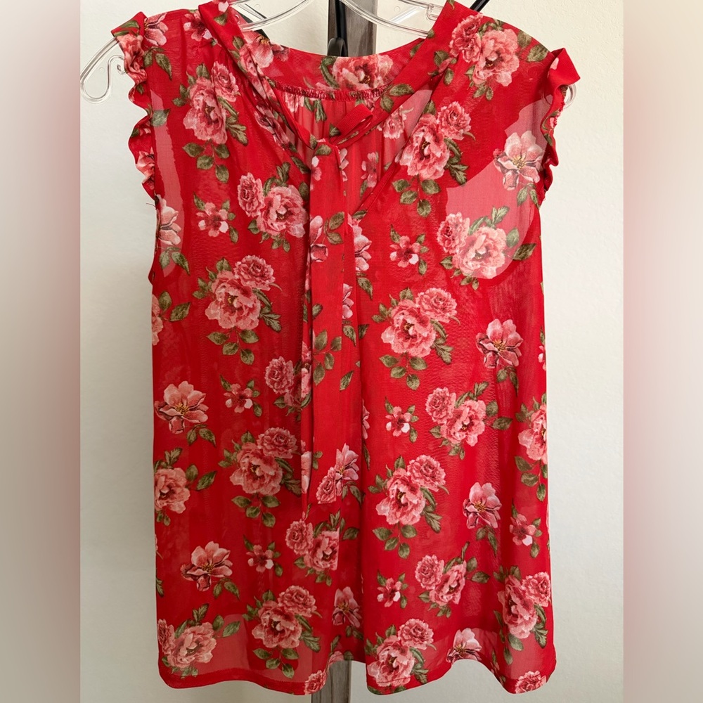 Sheer Floral Red Sleeveless Top - Picture 2 of 4
